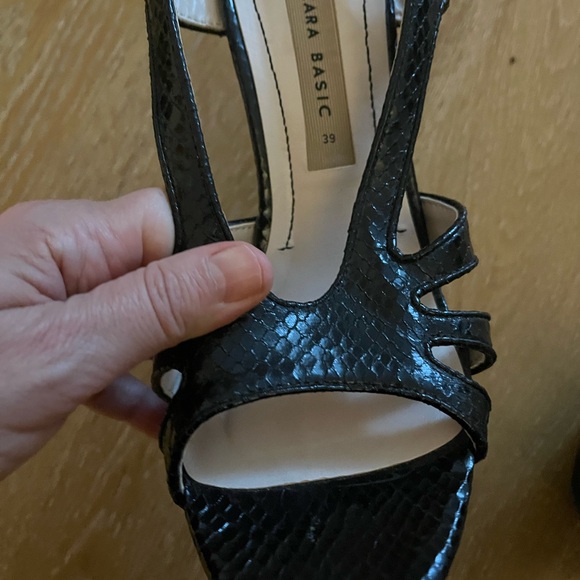 Zara basic heels black snakeskin - Picture 8 of 9